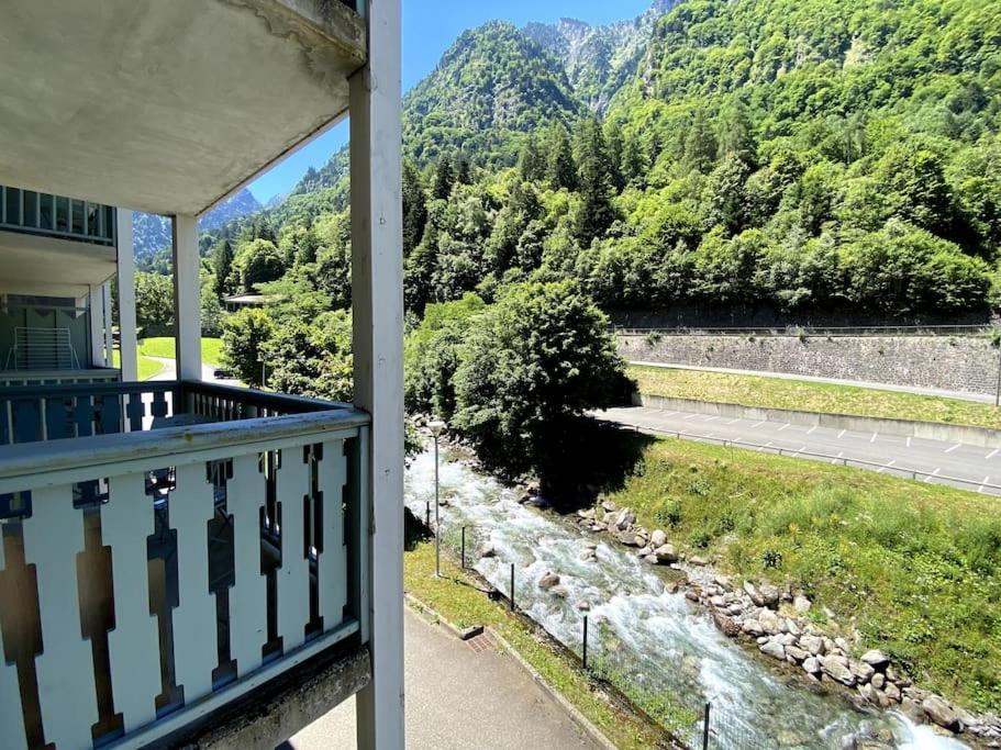 T3 Centre Ville Avec Parking, Balcon Et Wifi. 5P. Cauterets Dış mekan fotoğraf
